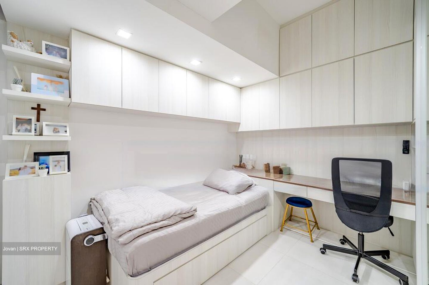 Hillcrest Villa (D11), Terrace #484739221